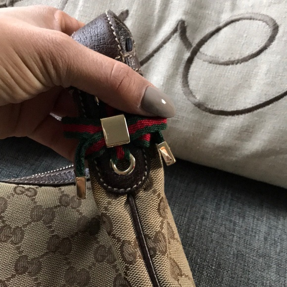 Authentic Gucci purse - Picture 3 of 8